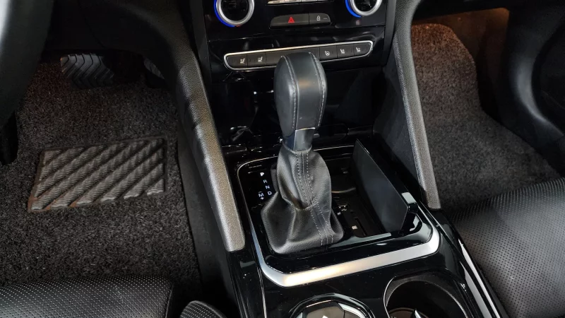 Renault SM6