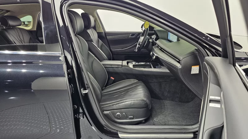 Genesis Electrified G80