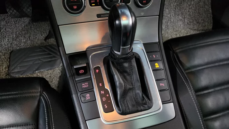 Volkswagen PASSAT CC