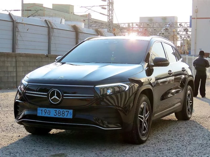 Mercedes-Benz EQA