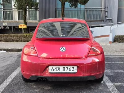 Volkswagen BEETLE