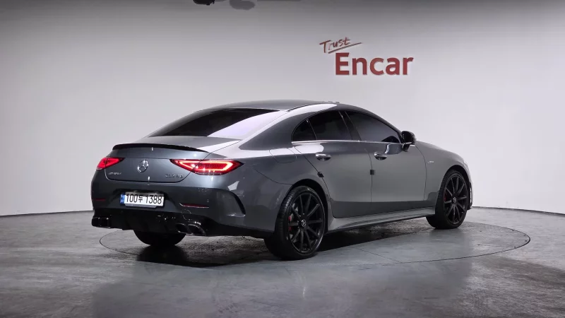 Mercedes-Benz CLS-Class