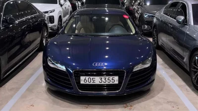 Audi R8