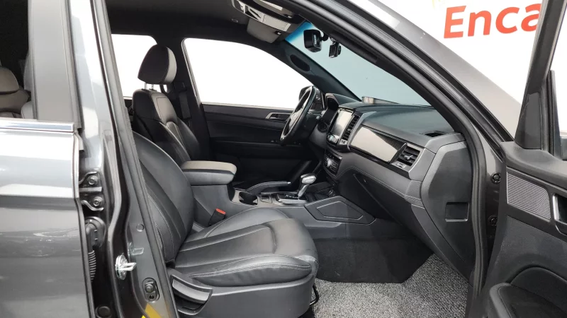 SsangYong Rexton Sports Khan