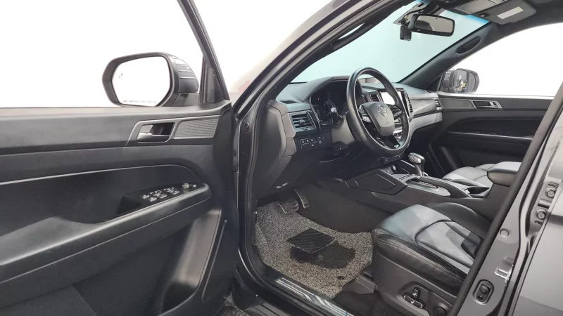 SsangYong Rexton Sports Khan