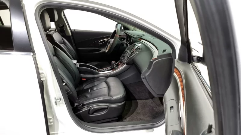 Daewoo Alpheon