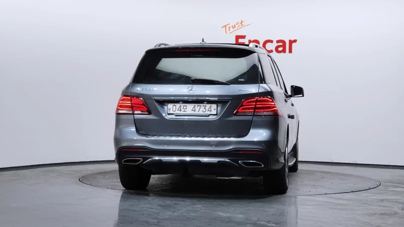 Mercedes-Benz GLE-Class