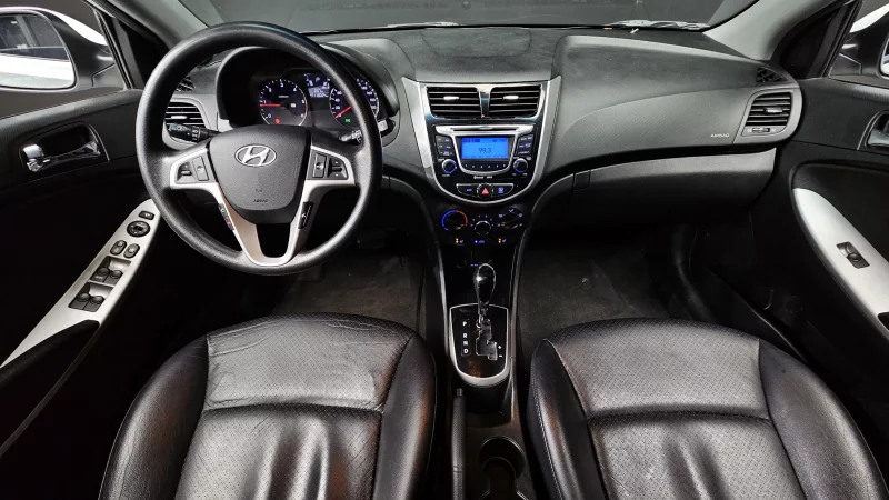 Hyundai Accent