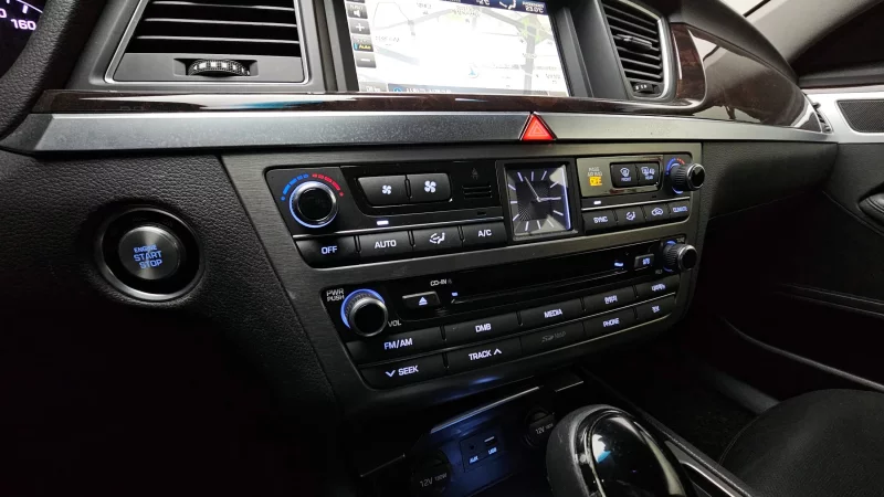 Hyundai Genesis