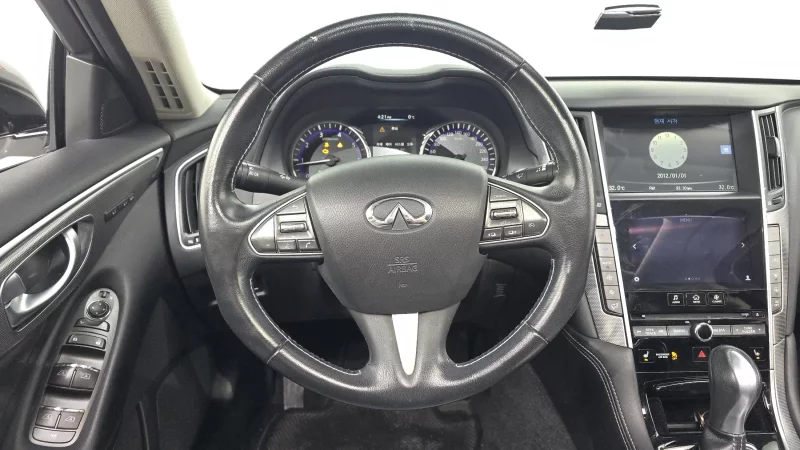 Infiniti Q50