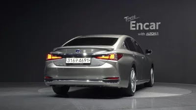 Lexus ES300h