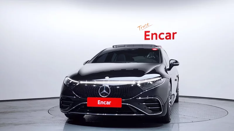 Mercedes-Benz EQS