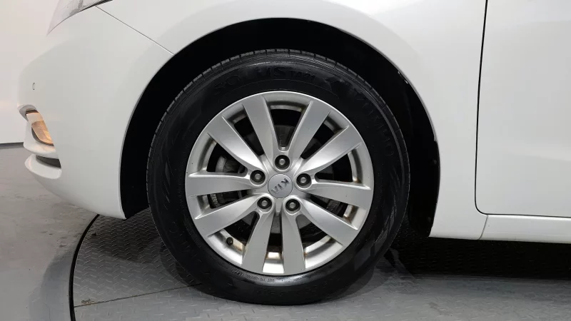 Kia K3