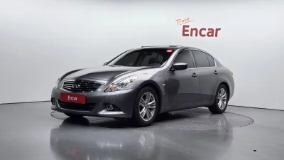 Infiniti G37