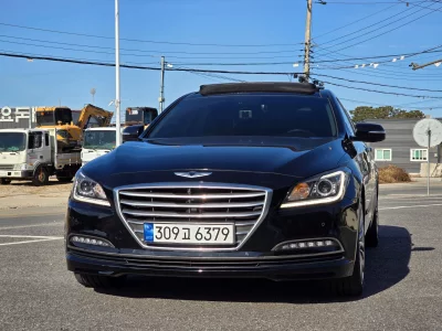 Hyundai Genesis
