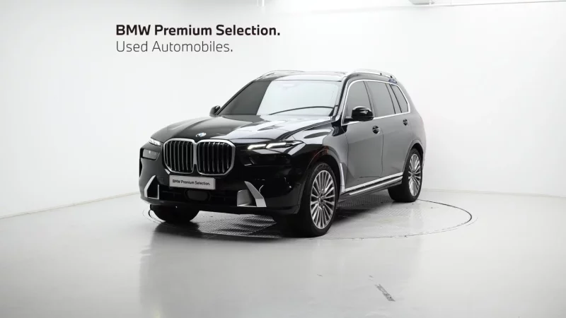 BMW X7