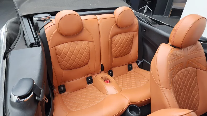 MINI Cooper Convertible