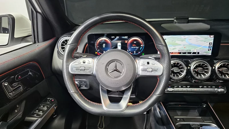Mercedes-Benz GLB-Class