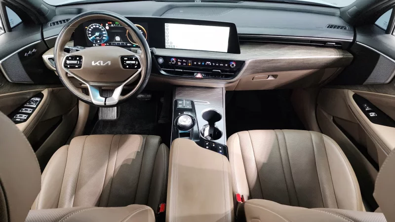 Kia K8