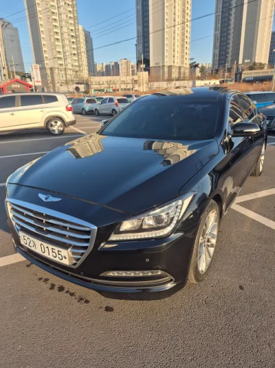 Hyundai Genesis