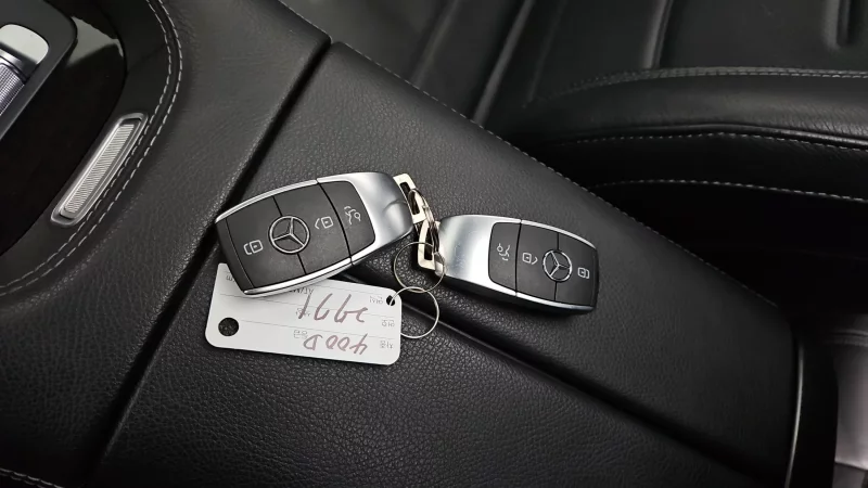 Mercedes-Benz GLE-Class