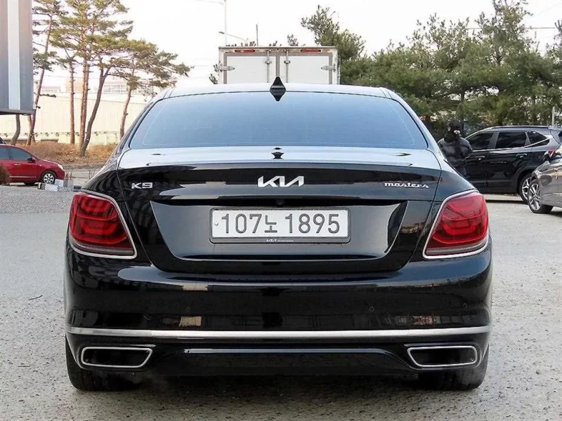 Kia K9
