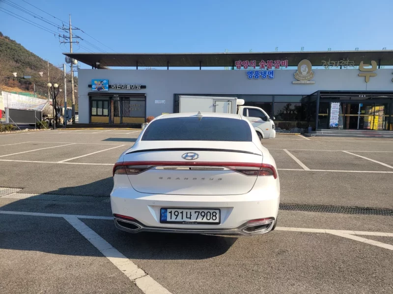 Hyundai Grandeur
