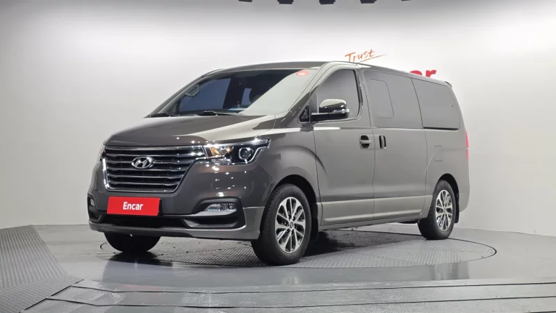 Hyundai Starex