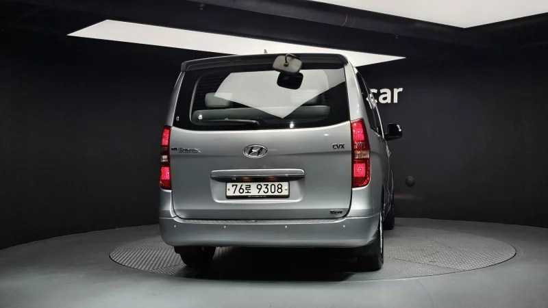 Hyundai Grand Starex