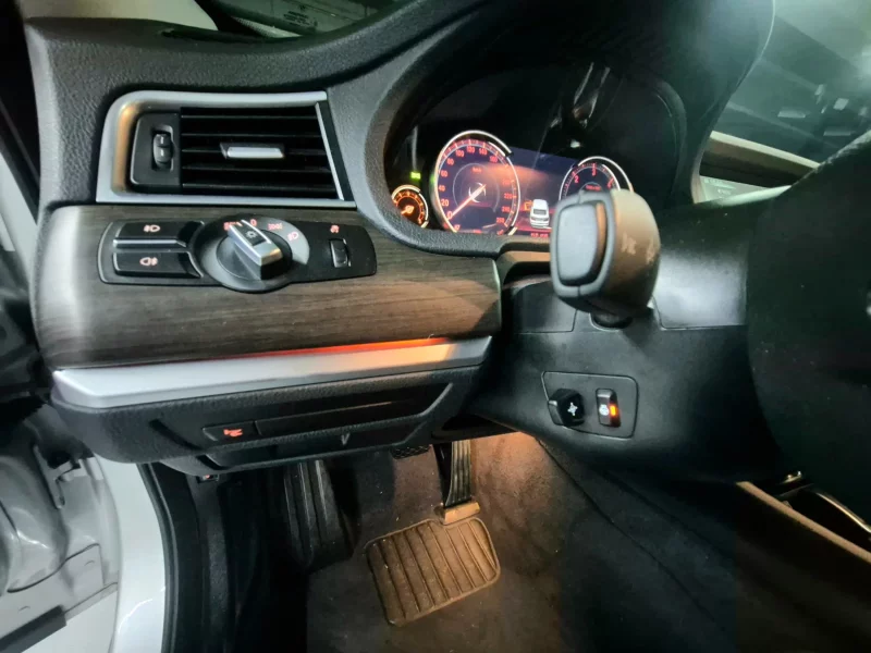 BMW 5-Series Gran Turismo