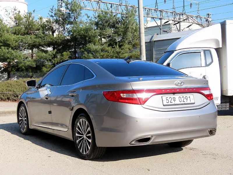 Hyundai Grandeur