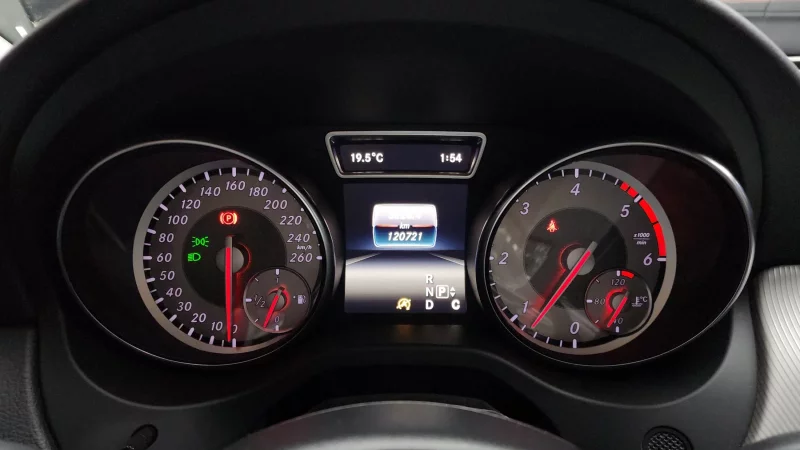 Mercedes-Benz GLA-Class