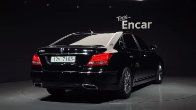 Hyundai Equus