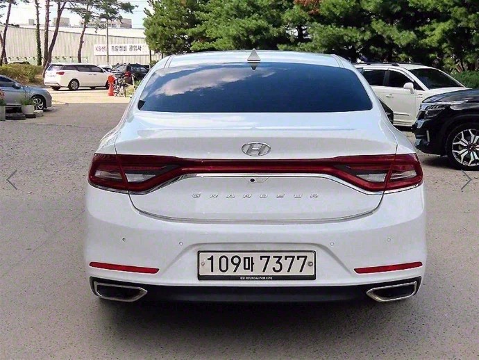 Hyundai Grandeur