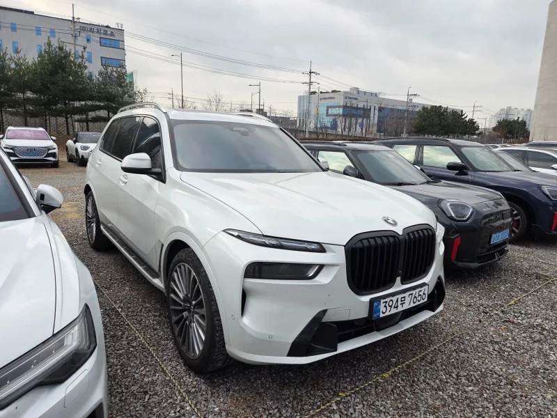 BMW X7