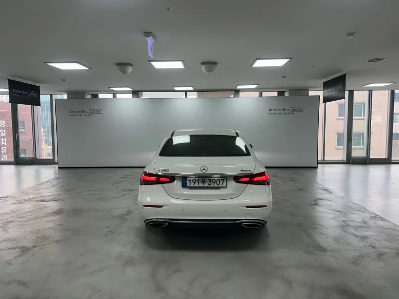 Mercedes-Benz E-Class