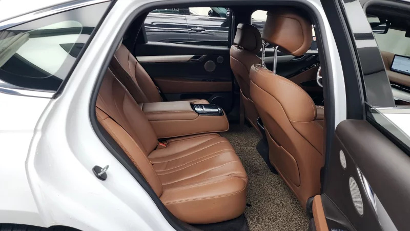 Genesis Electrified G80