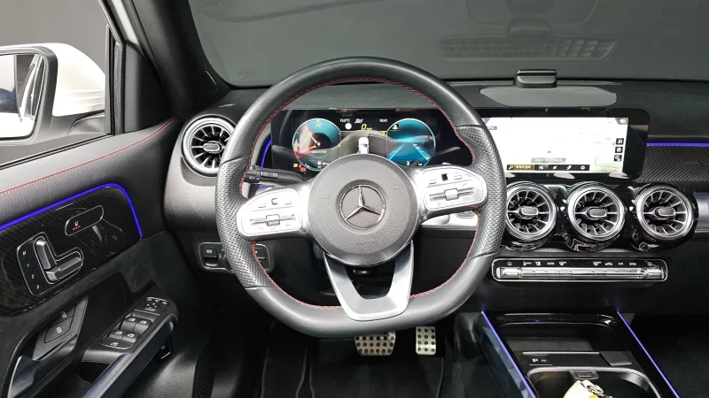 Mercedes-Benz GLB-Class