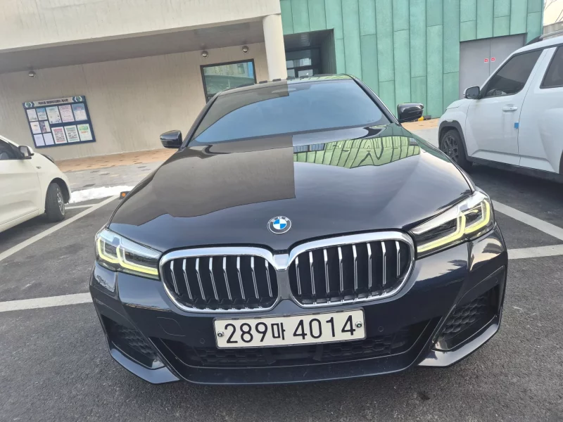 BMW 5-Series