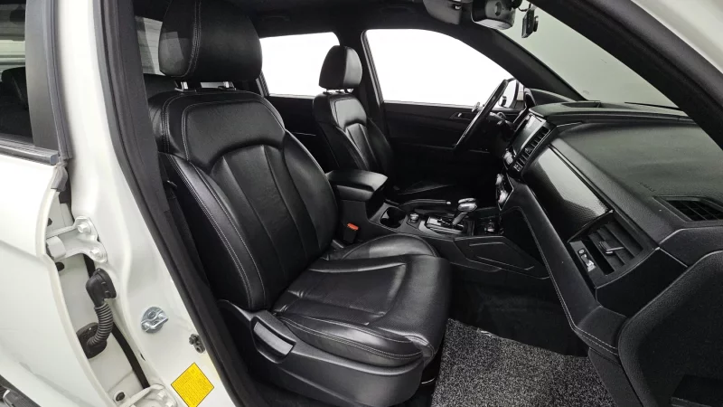 SsangYong Rexton Sports