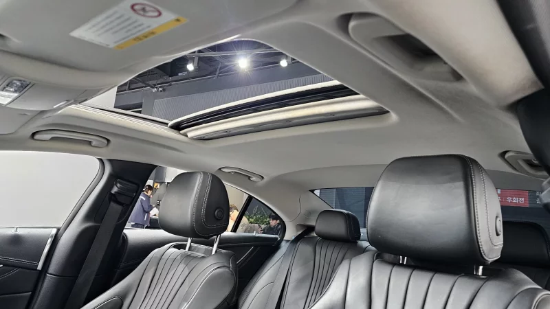 Mercedes-Benz CLS-Class