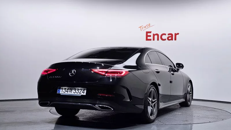 Mercedes-Benz CLS-Class