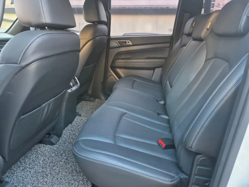 SsangYong Rexton Sports