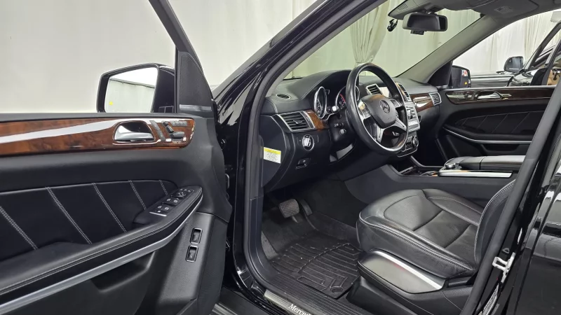 Mercedes-Benz GL-Class