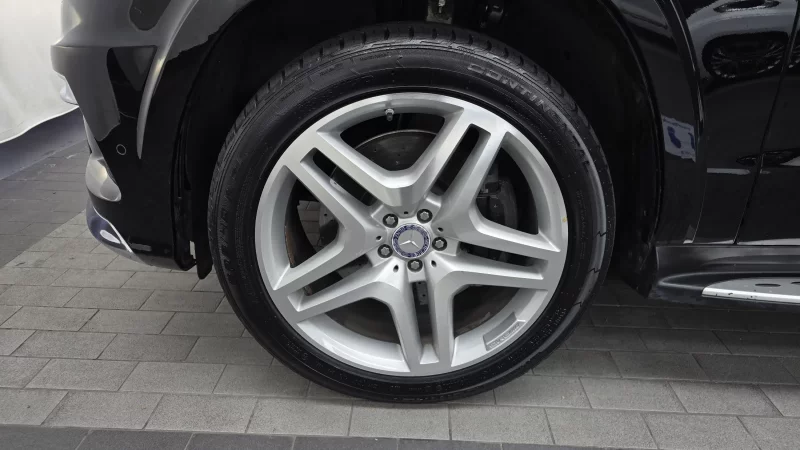 Mercedes-Benz GL-Class