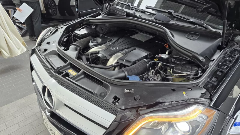 Mercedes-Benz GL-Class