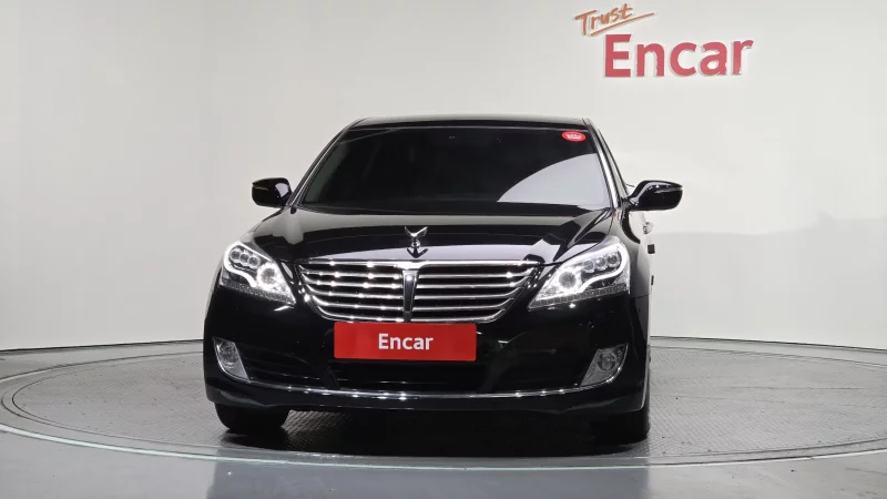 Hyundai Equus