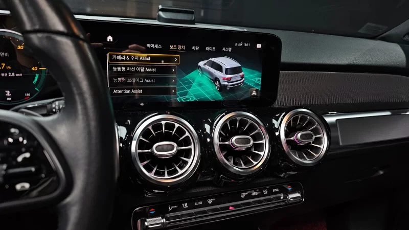 Mercedes-Benz GLB-Class