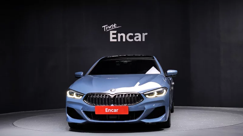 BMW 8-Series