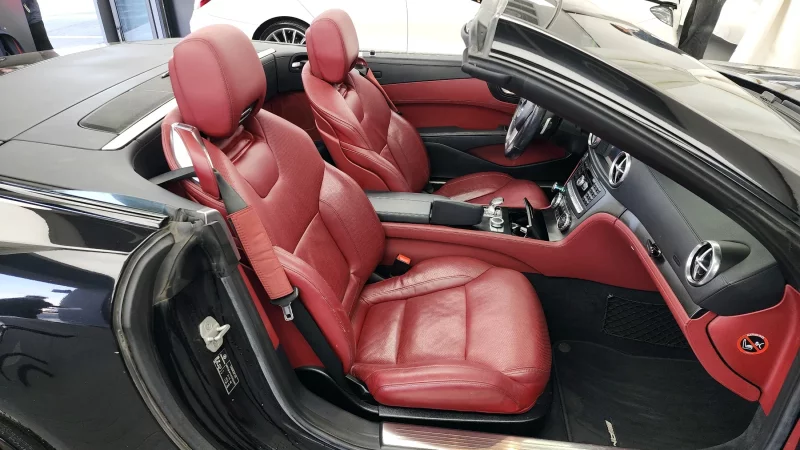 Mercedes-Benz SL-Class